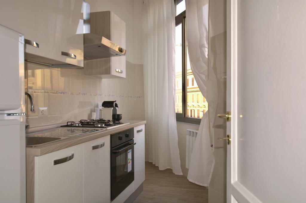 Ostia Holiday Domus In Laterano Roma Eksteriør bilde